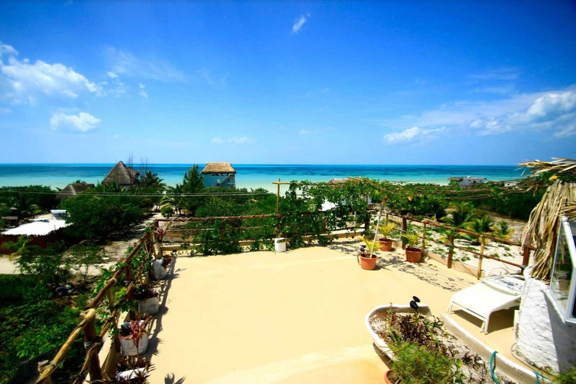 Blatha Tropical Rooms Holbox Exterior foto